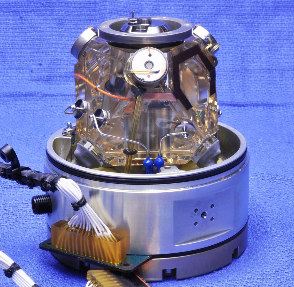 kearfottk600a37401_isap_rlg_block_side2.jpg