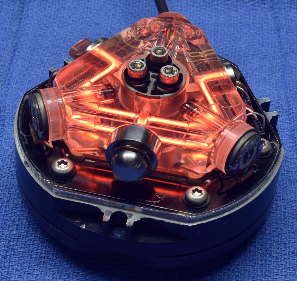 gg1320afpowered_display_mounted1.jpg