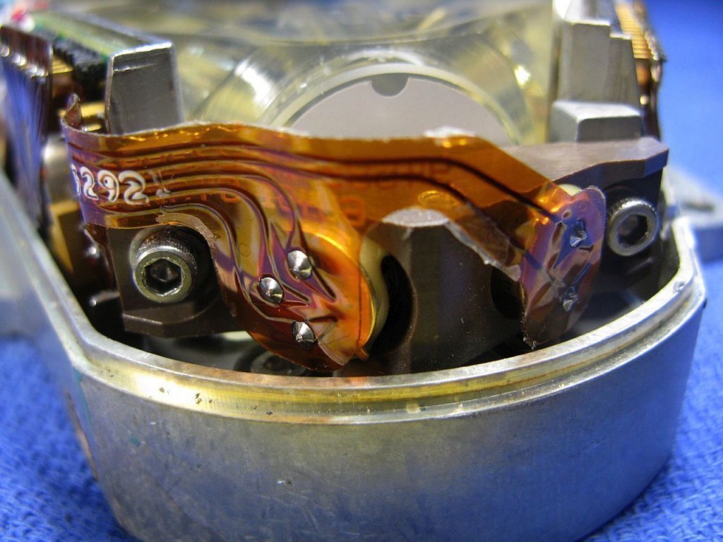 gg1342detector_assembly_closeup1.jpg