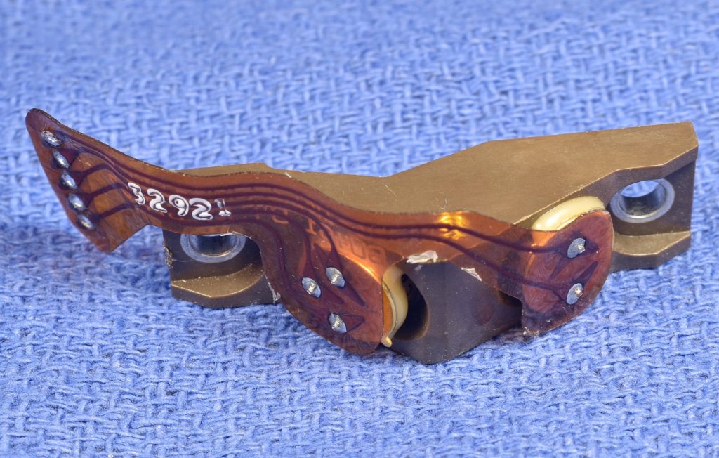 gg1342detector_removed_back_closeup1.jpg