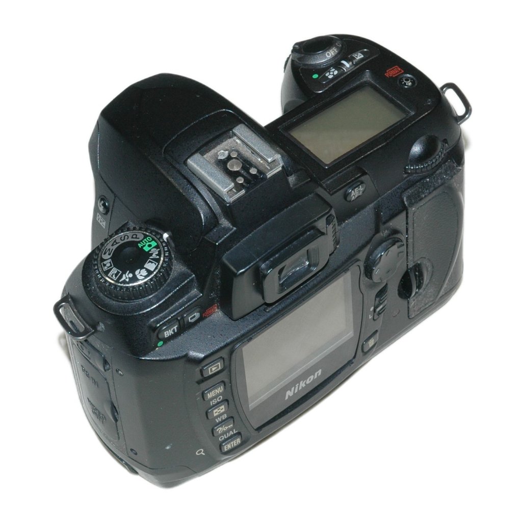 d70overall_back_left.jpg